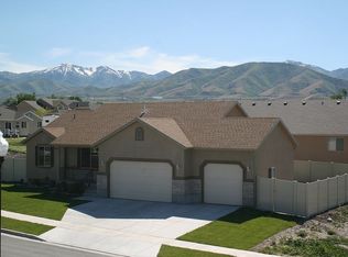 3304 S Silver Glen Dr, West Valley City, UT 84120