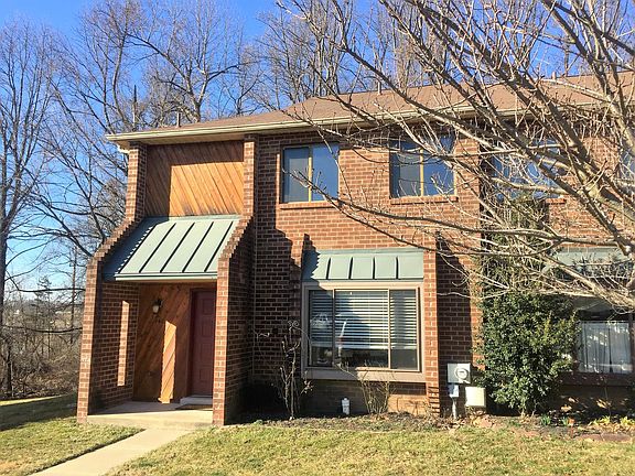 End Unit Backing to Woods