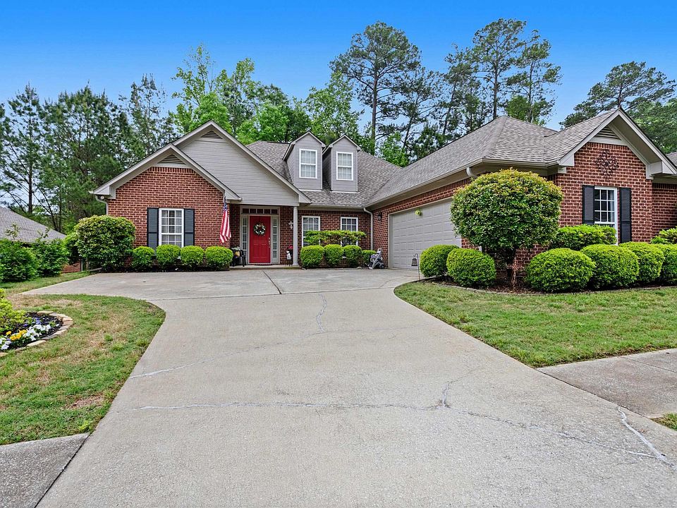1st image of 118 Scarlet Ln