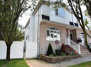 1552 Woodrow Rd, Staten Island, NY 10309