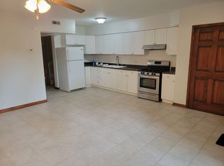 1442 W Polk St #G, Chicago, IL 60607