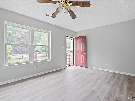 5th image of 523 Pullbrooke Dr