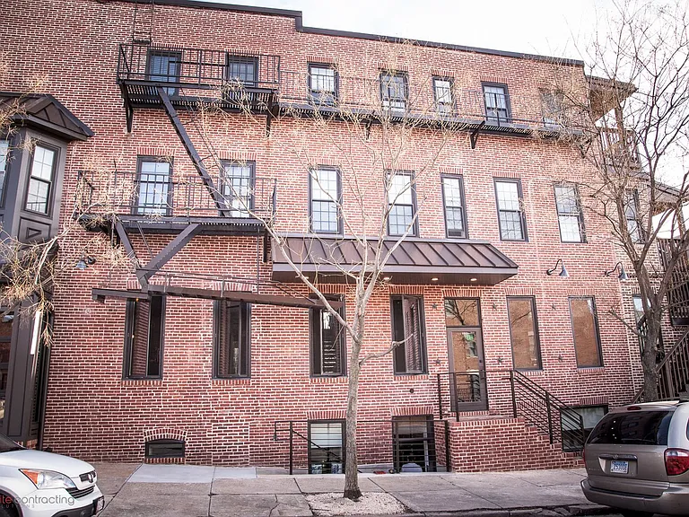 32 N Chester St — Photo 12