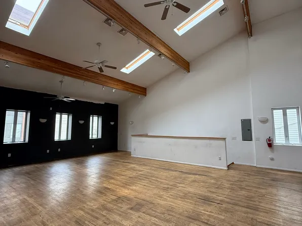 427-429 Martin Luther King Dr, Jersey City, NJ 07305