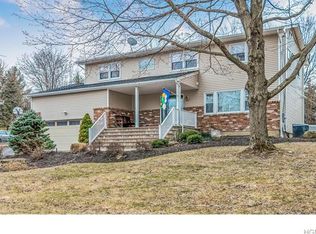 8 Ironworks Rd, Monroe, NY 10950