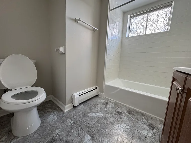 279B Oakville Ave #B-59 — Photo 14