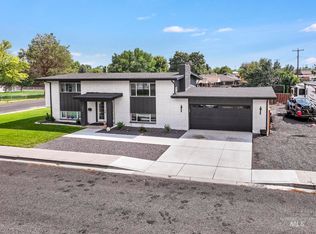 690 Grant Ave, Twin Falls, ID 83301