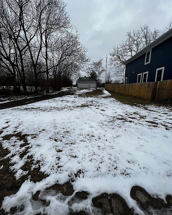 1st image of 2646 Brookside Ave