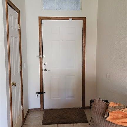 3rd image of 521 N Harrison Ave