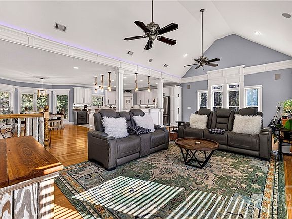 2nd image of 275 Kilkenny Road