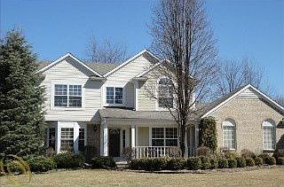 1st image of 245 River Oaks Dr
