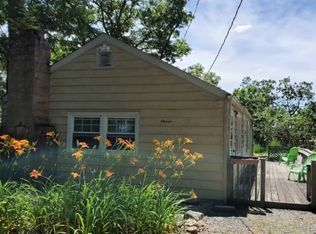 11 Laurel Trl, Byram Township, NJ 07821