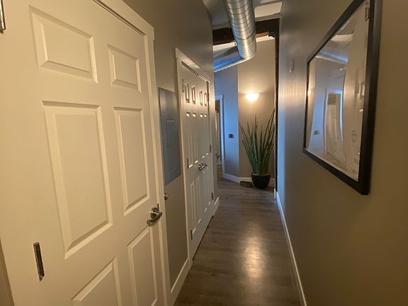 4th image of 855 Michigan St NE APT 208