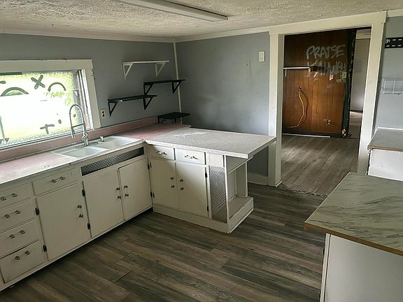5th image of 1716 Alleghany Spring Rd
