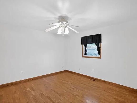 3rd image of 21909 Pegg Rd #A