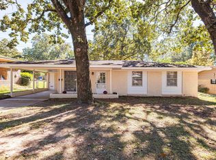 1927 Arrowhead Rd, N Little Rock, AR 72118