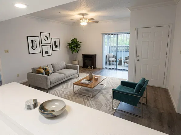 1201 Glen Cove Pkwy APT 201, Vallejo, CA 94591