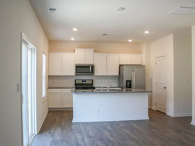 207 Ibis Loop — Photo 2
