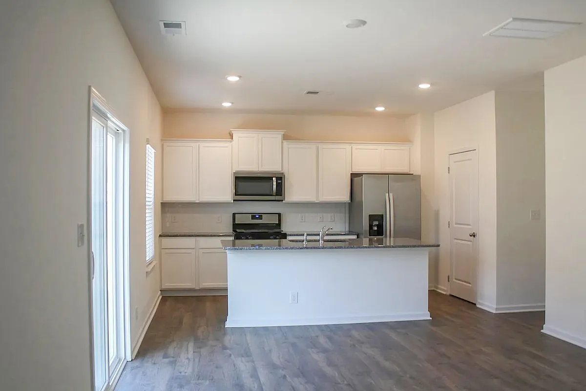 Building Photo - 207 Ibis Loop