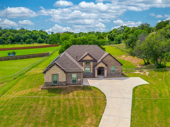 1212 Mary Ellis Dr, Springtown, TX 76082
