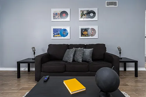 2402 Berry St #1 Photo 1