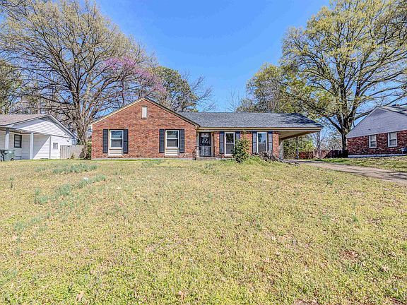 2nd image of 3946 Graceland Dr