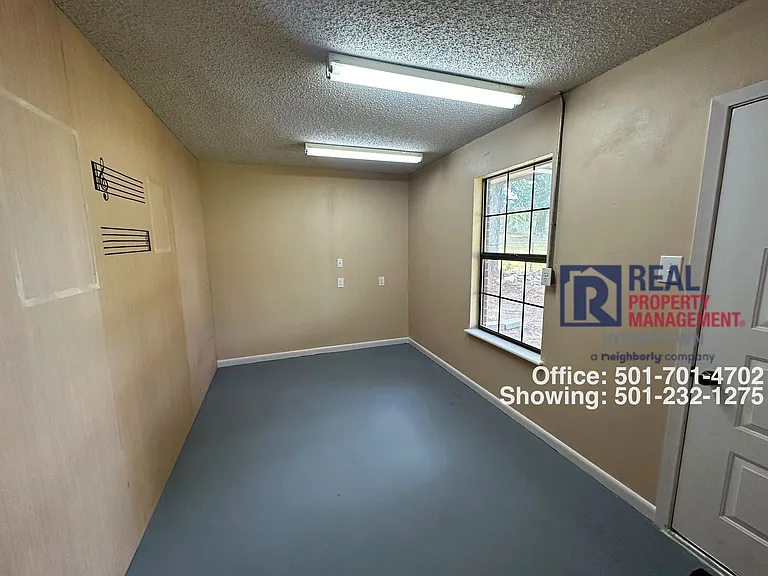 201 San Juan St — Photo 17