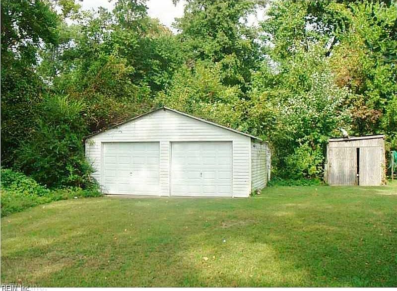 2nd image of 2637 Taylor Rd