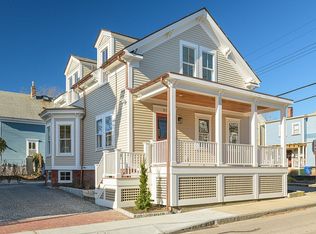 60 3rd St, Newport, RI 02840