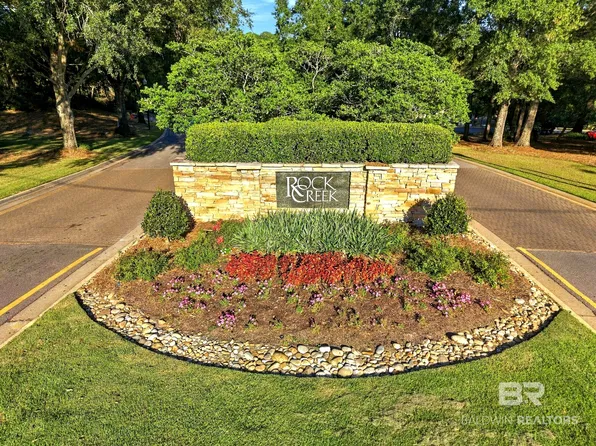 116 McIntosh Bluff Rd, Fairhope, AL 36532