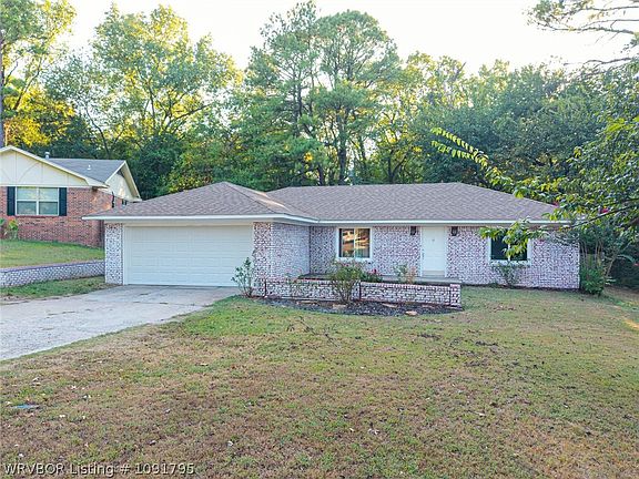 2nd image of 3408 S 33rd Cir