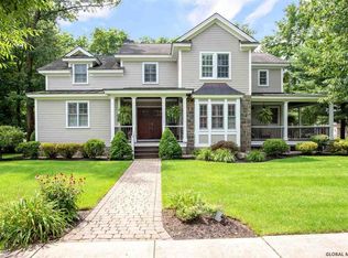 7 Aurora Ave, Saratoga Springs, NY 12866