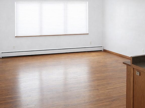 5th image of 801 University Ave SE #6