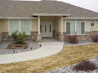 858 Briarwood Dr, East Wenatchee, WA 98802