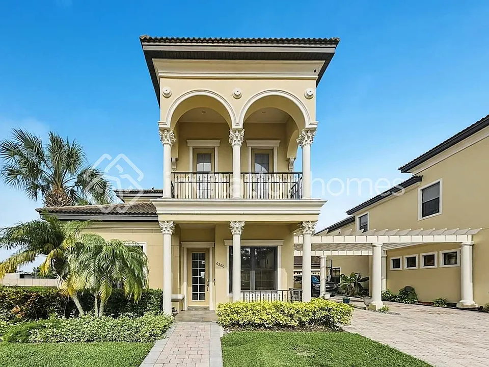 6260 Parmeron Ln