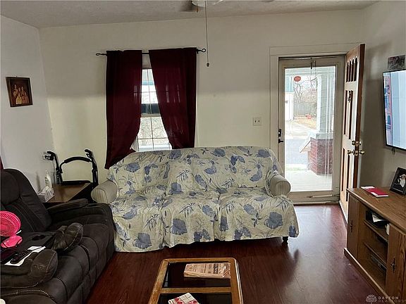 4th image of 116 S Garland Ave