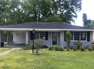 525 S 6th St, Ponchatoula, LA 70454