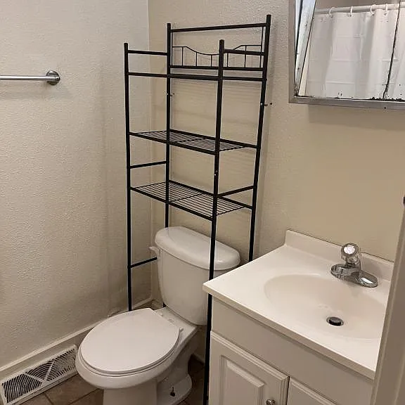 620 W Cottonwood St #620 — Photo 5