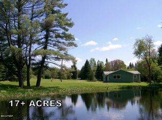 347 Swamp Brook Rd, Hawley, PA 18428