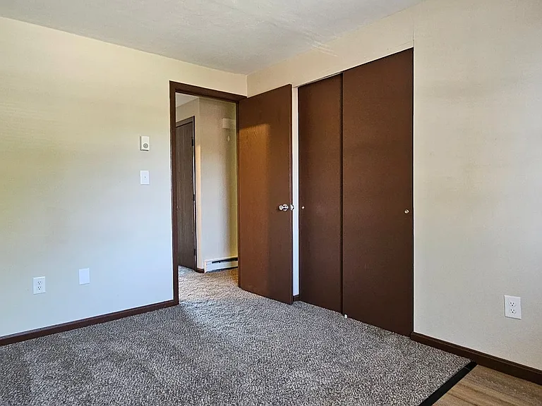 90 Wood Drive — Photo 9