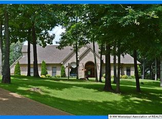 1195 Bright Heights Dr, Hernando, MS 38632