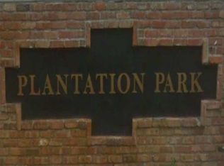 282 SW 52nd Ter, Fort Lauderdale, FL 33317