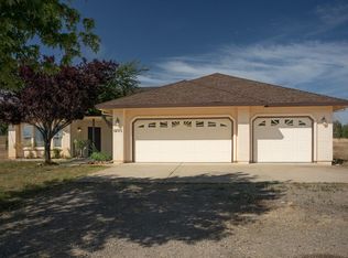 12371 Teal Dr, Loma Rica, CA 95901