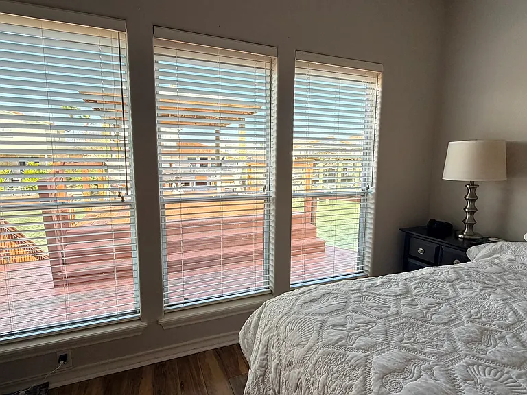 13806 Primavera Dr — Photo 22