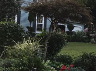 214 Lemon Ln, Edgewater Park, NJ 08010