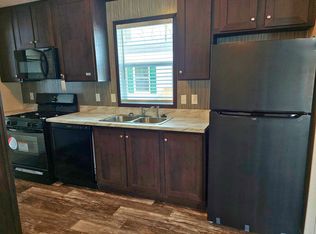 122 Mulberry #122, Belleville, MI 48111