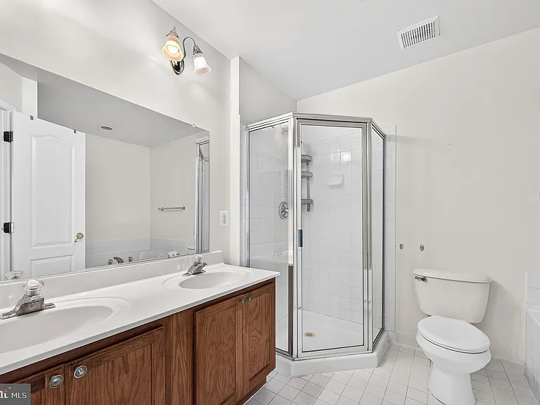 967 Herons Run Ln — Photo 49
