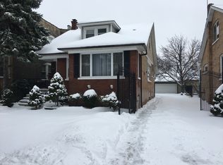 4159 W Nelson St #1, Chicago, IL 60641