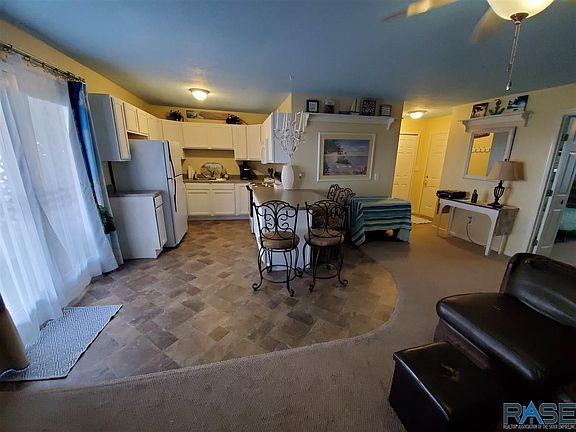 3rd image of 6627 Wentworth Park Dr Unit 3