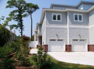 219 82nd St #A, Virginia Beach, VA 23451